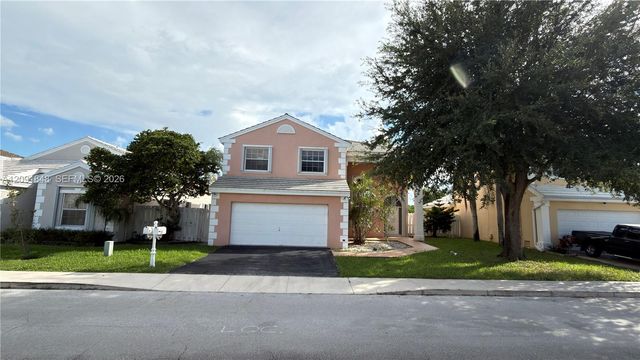 13950 Oak Ridge Drive, Davie, FL 33325