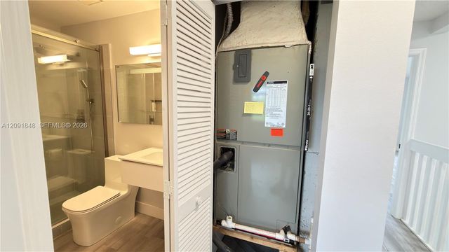 13950 Oak Ridge Drive, Davie, FL 33325