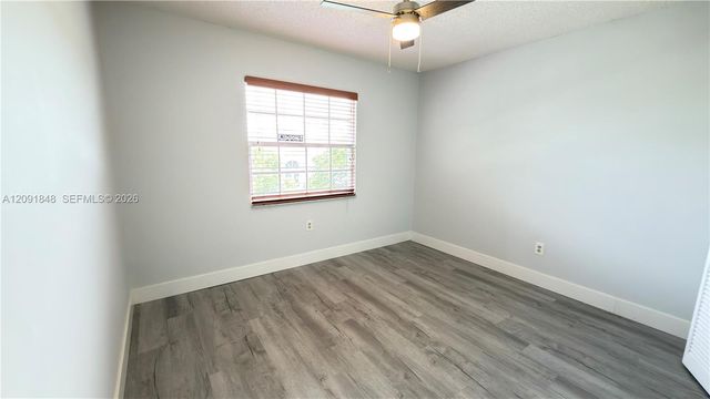 13950 Oak Ridge Drive, Davie, FL 33325