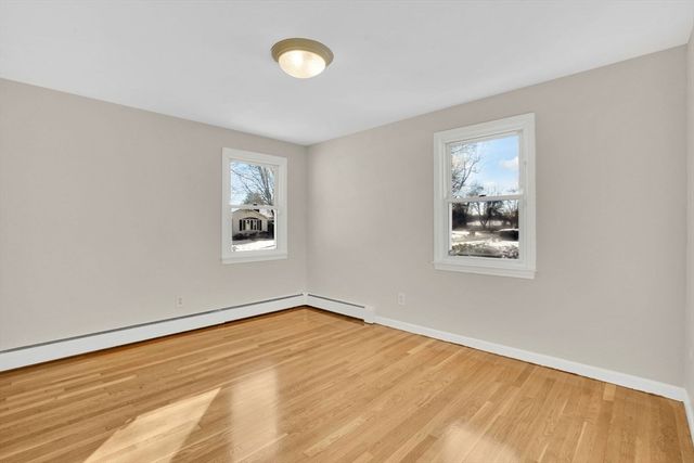 68 Peros Dr, Agawam, MA 01001