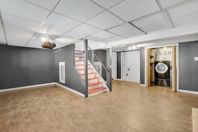 68 Peros Dr, Agawam, MA 01001