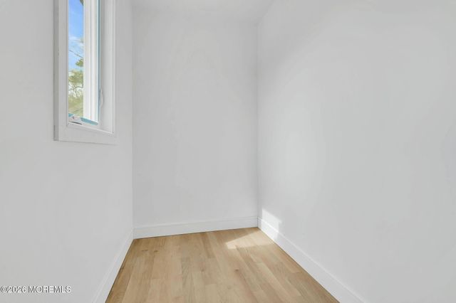 112 Parker Chase Court, Morganville, NJ 07751