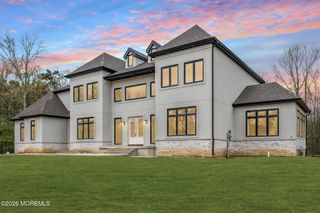 112 Parker Chase Court, Morganville, NJ 07751