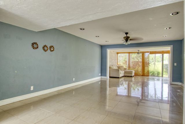 4360 Fountains Drive 4360, Lake Worth, FL 33467