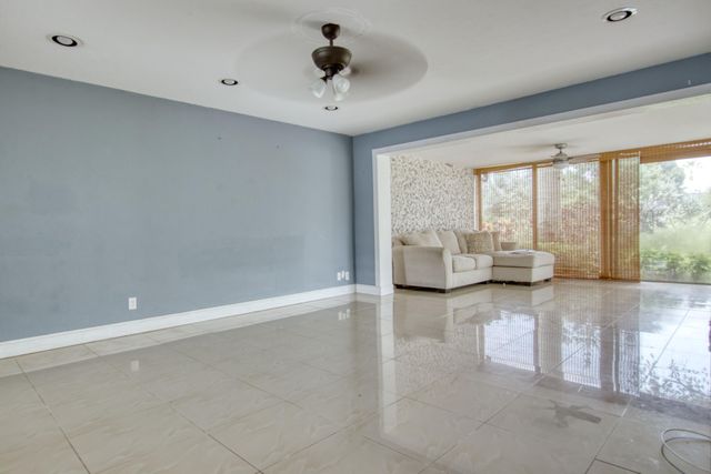 4360 Fountains Drive 4360, Lake Worth, FL 33467