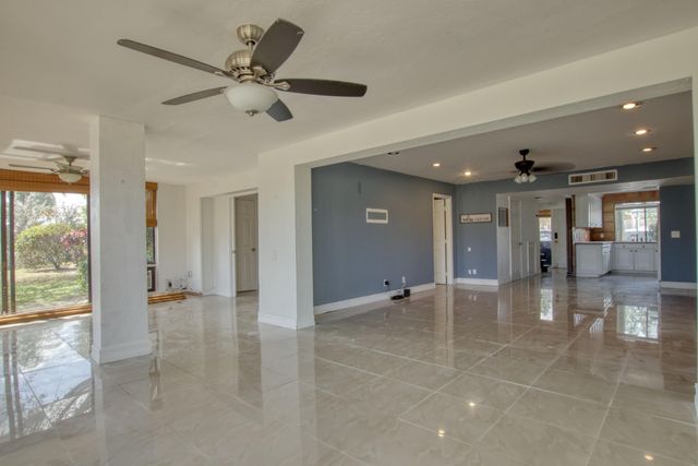 4360 Fountains Drive 4360, Lake Worth, FL 33467