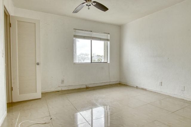 4360 Fountains Drive 4360, Lake Worth, FL 33467