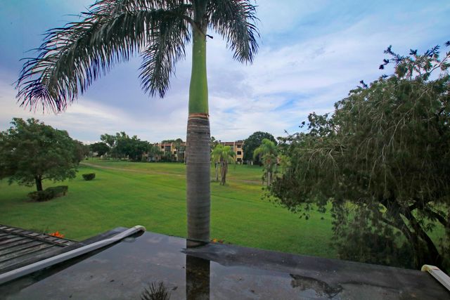 4360 Fountains Drive 4360, Lake Worth, FL 33467