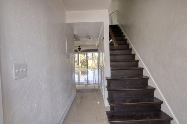 4360 Fountains Drive 4360, Lake Worth, FL 33467