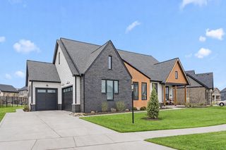 13340 Redbud Drive, St. John, IN 46311