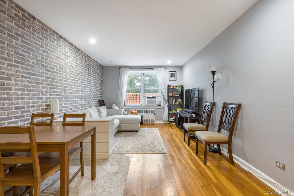 182-25 Wexford Terrace 410, Jamaica Estates, NY 11432 — photo 5