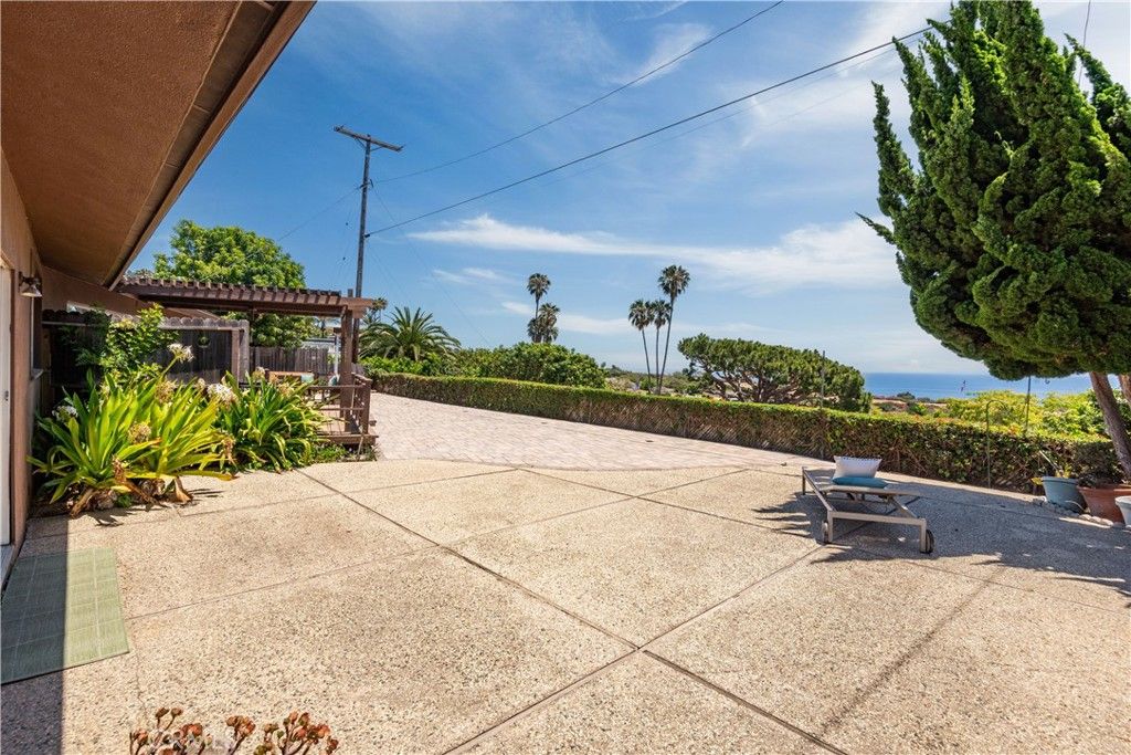 Image 12 of property listing at 3914 Admirable, Rancho Palos Verdes, CA 90275