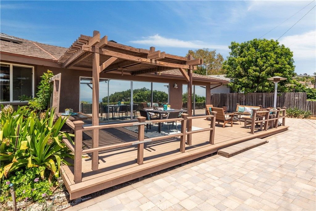 Image 14 of property listing at 3914 Admirable, Rancho Palos Verdes, CA 90275