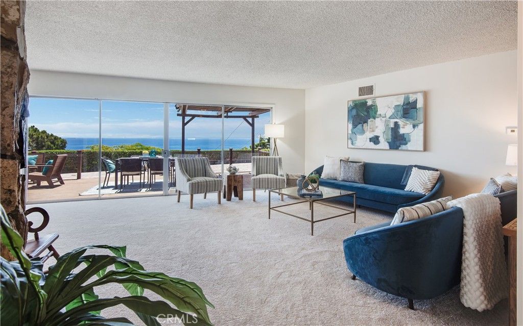 Image 2 of property listing at 3914 Admirable, Rancho Palos Verdes, CA 90275