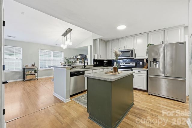 538 Railway Place SW, Concord, NC 28025