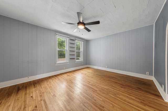 1617 N 4th Street, Mankato, MN 56001