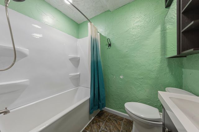1617 N 4th Street, Mankato, MN 56001