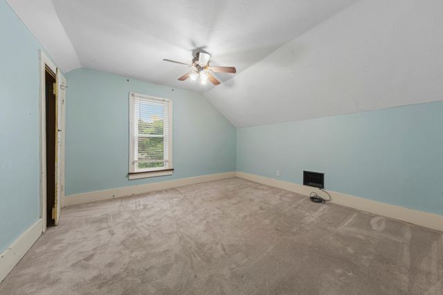 1617 N 4th Street, Mankato, MN 56001