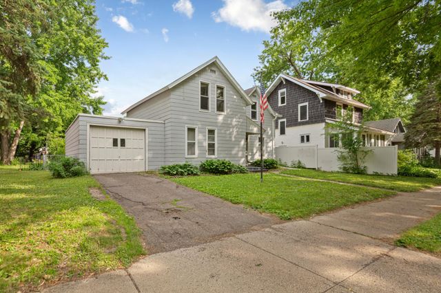 1617 N 4th Street, Mankato, MN 56001