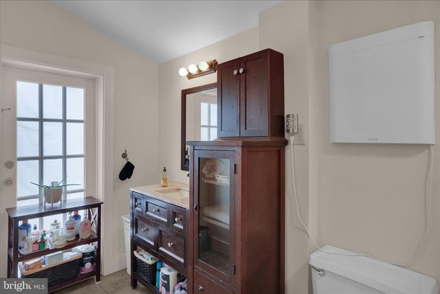 130 E MARKET ST, Marietta, PA 17547