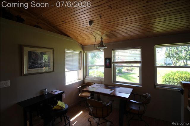 11144 Beryl Drive, White Lake Charter Township, MI 48386