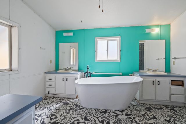 13905 Mendenhall Road, Red Bluff, CA 96080