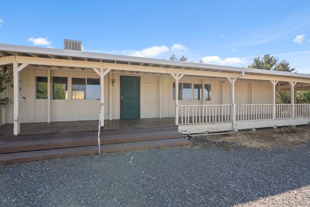 13905 Mendenhall Road, Red Bluff, CA 96080