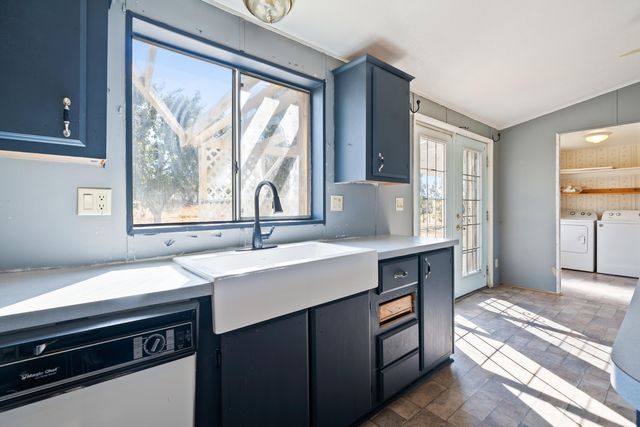 13905 Mendenhall Road, Red Bluff, CA 96080