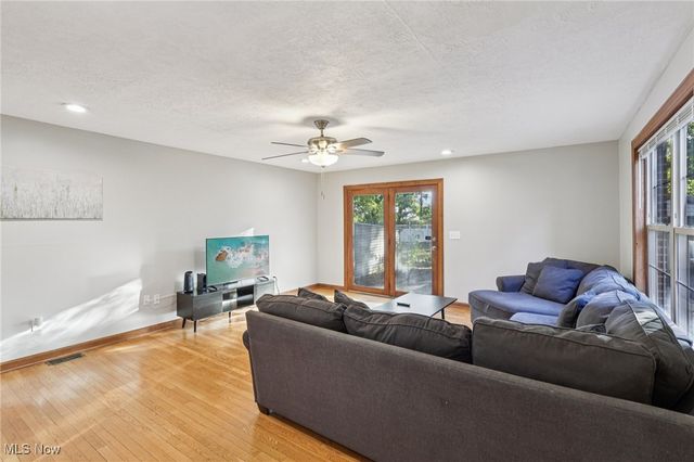 3475 W 145th Street, Cleveland, OH 44111