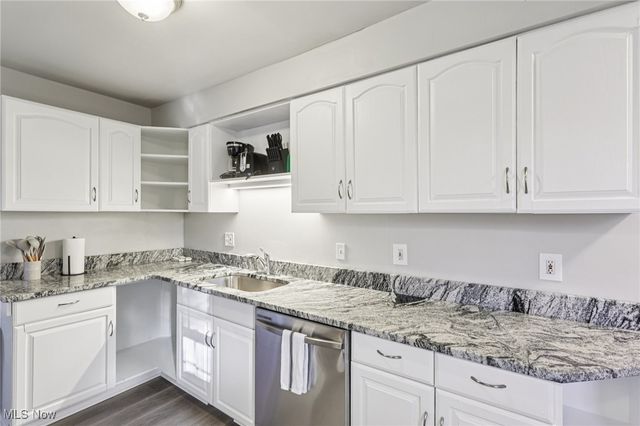 3475 W 145th Street, Cleveland, OH 44111