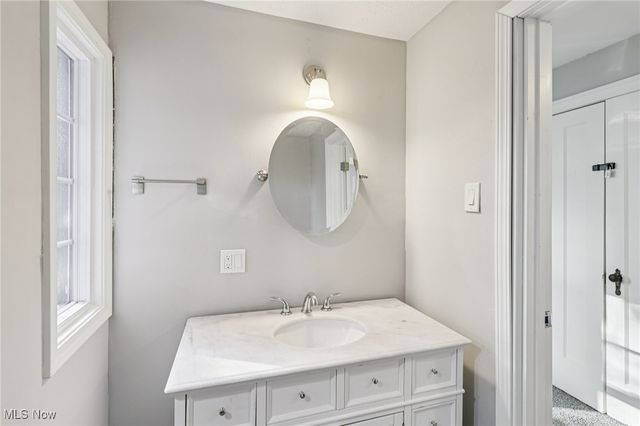 3475 W 145th Street, Cleveland, OH 44111