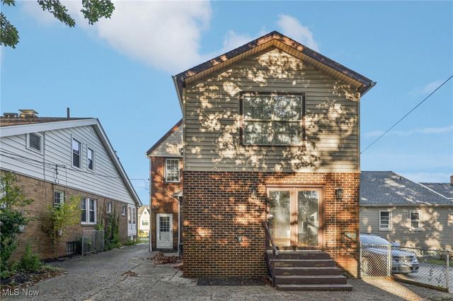 3475 W 145th Street, Cleveland, OH 44111