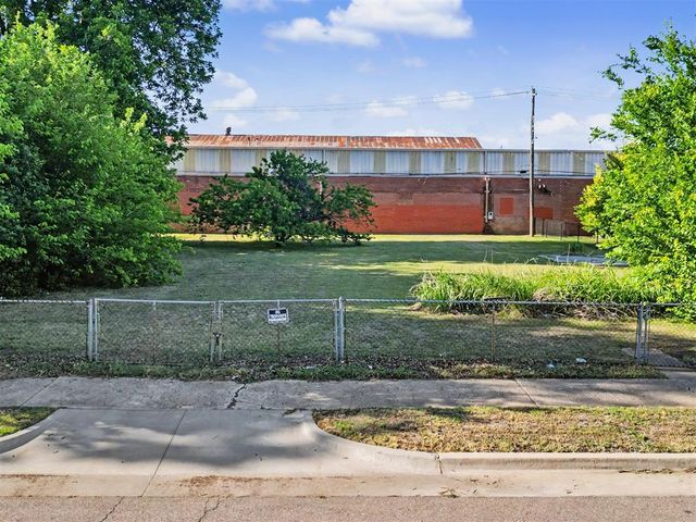 NW 4th Street, Oklahoma City, OK 73106