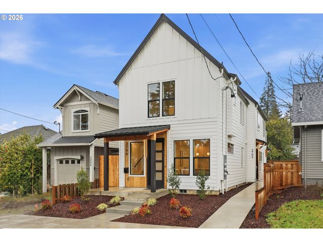 3792 Ne 81ST Ave, Portland, OR 97213