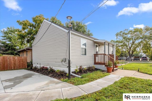 1701 N 26th Street, Lincoln, NE 68503