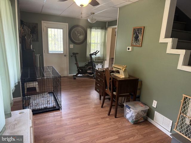 42 BRICKY RD, Pottsville, PA 17901