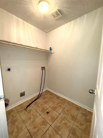 15931 Winston Point Lane Lane, Houston, TX 77084