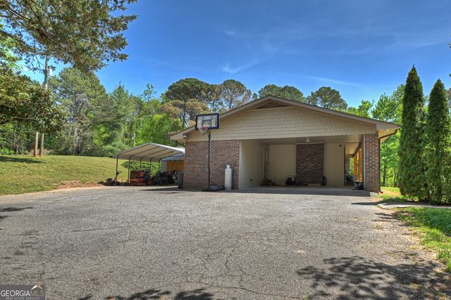4519 Highway 52 E, Ellijay, GA 30536