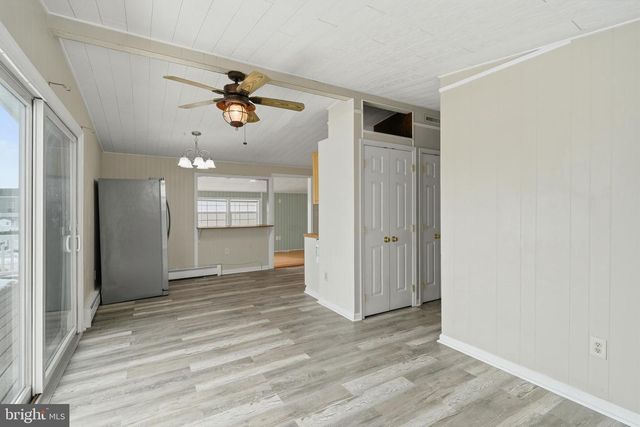 40 DADDY TUCKER, Little Egg Harbor Twp, NJ 08087