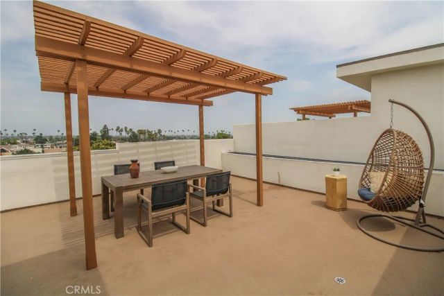 15 S Chapel Ave, Alhambra, CA 91801