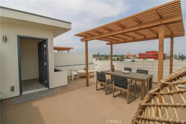 15 S Chapel Ave, Alhambra, CA 91801