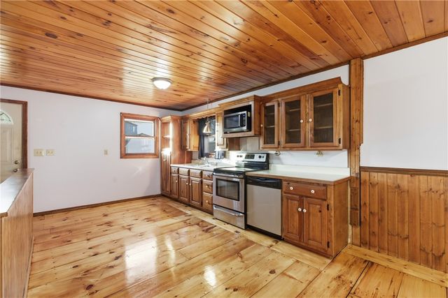 109 New Orchard Dr, Frazer, PA 15084