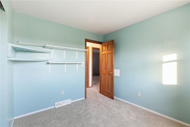 109 New Orchard Dr, Frazer, PA 15084