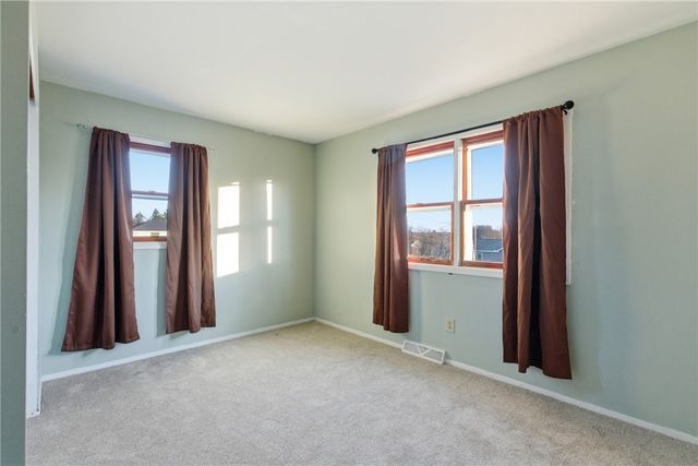 109 New Orchard Dr, Frazer, PA 15084