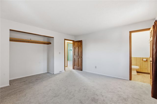 109 New Orchard Dr, Frazer, PA 15084