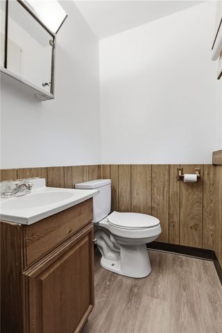 109 New Orchard Dr, Frazer, PA 15084