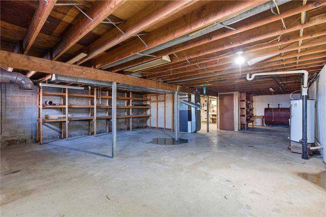 109 New Orchard Dr, Frazer, PA 15084