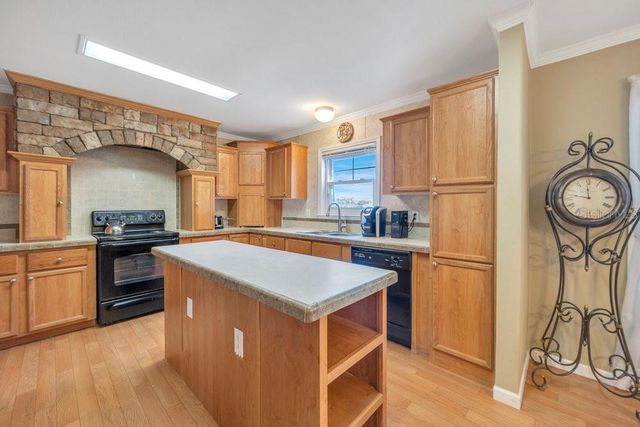 223 MARTIN DRIVE, Lakeland, FL 33809