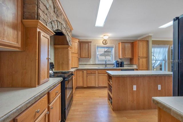 223 MARTIN DRIVE, Lakeland, FL 33809