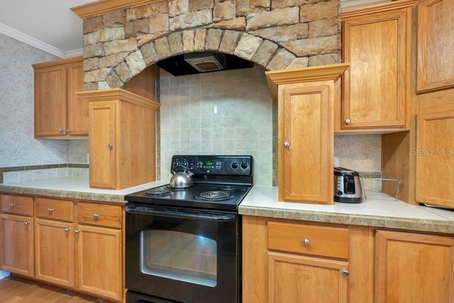 223 MARTIN DRIVE, Lakeland, FL 33809